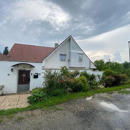 Homestay U Hanky Zdiby Exterior foto