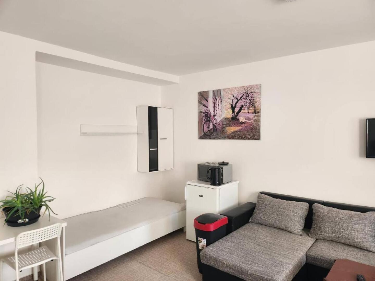 Homestay U Hanky Zdiby Exterior foto